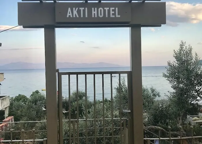 ホテル Akti Kavala