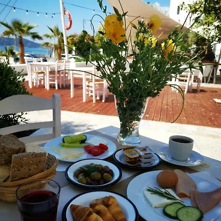 Akti Kavala
